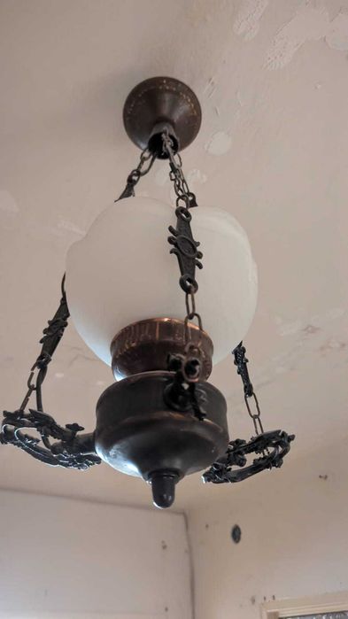 żyrandol, lampa, PRL, starodawna, zdobiona