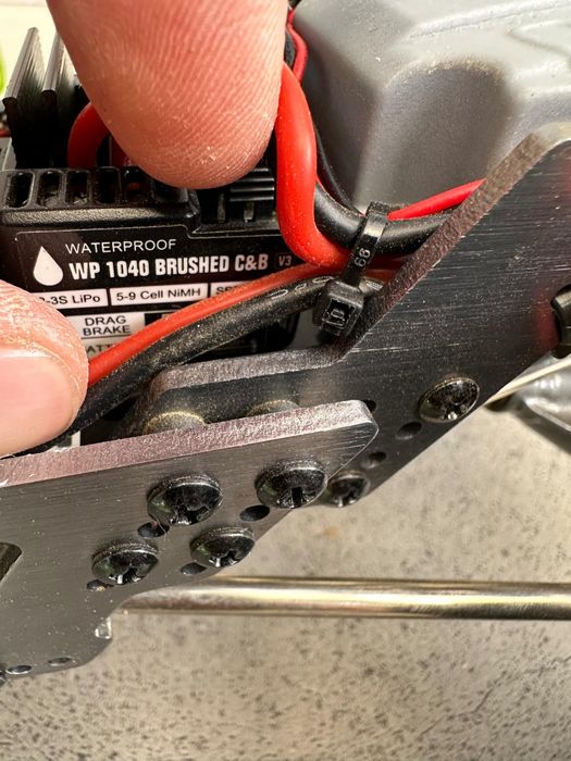 Model zdalnie sterowany RC 1/10