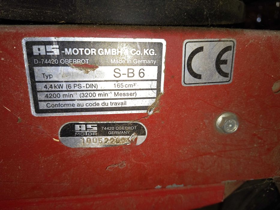 Rozdrabniacz do gałęzi AS Motors spalinowy