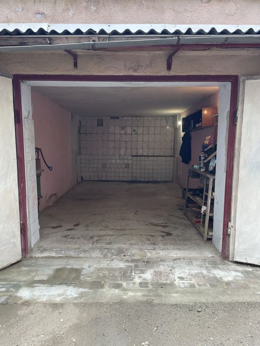 Продаж приватизований гаража