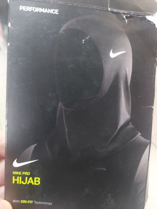 Хіджаби Nike Pro,