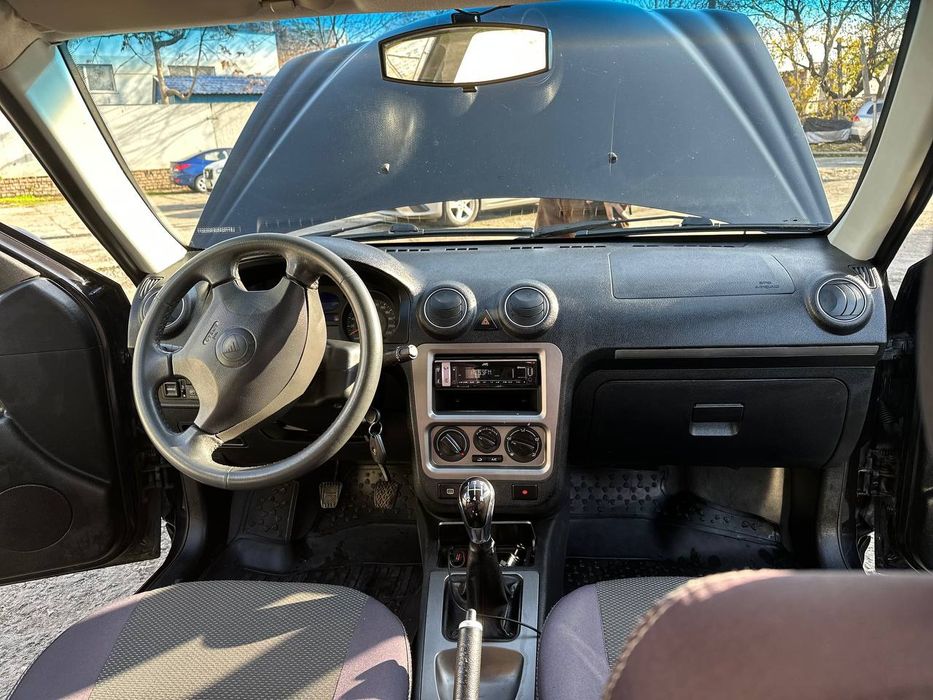 Продам Geely CK2