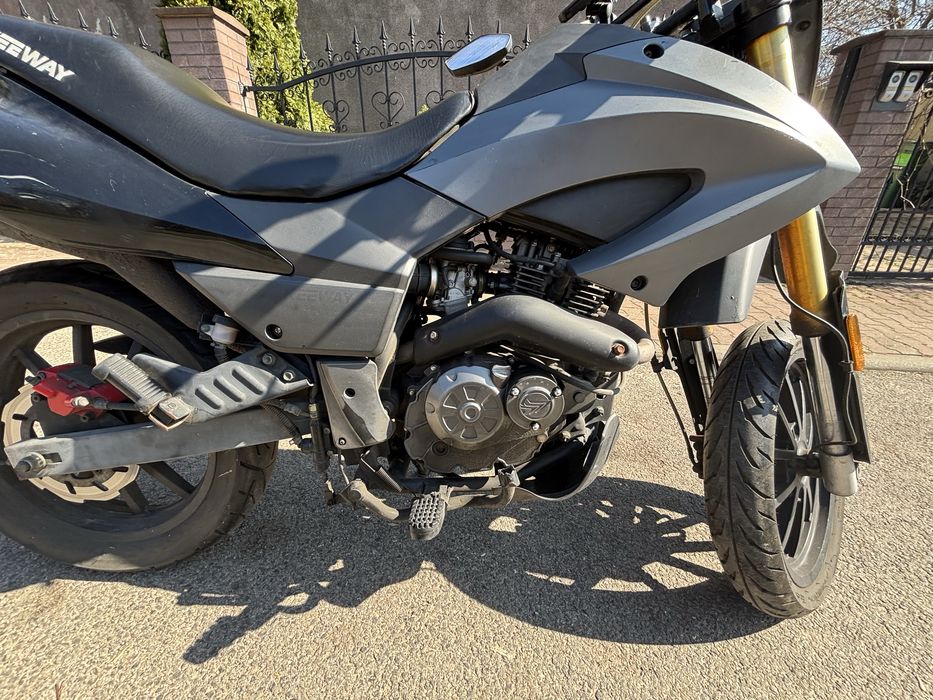 Motocykl Keeway TX125