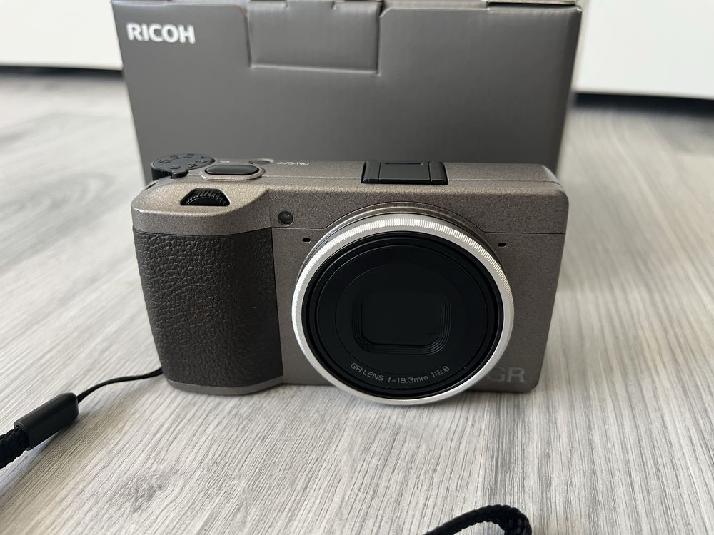 Ricoh GR III gr3 gr 3 diary edition stan idealny