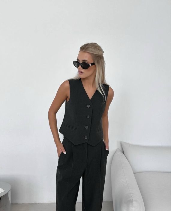 Костюм трійка з жилетом