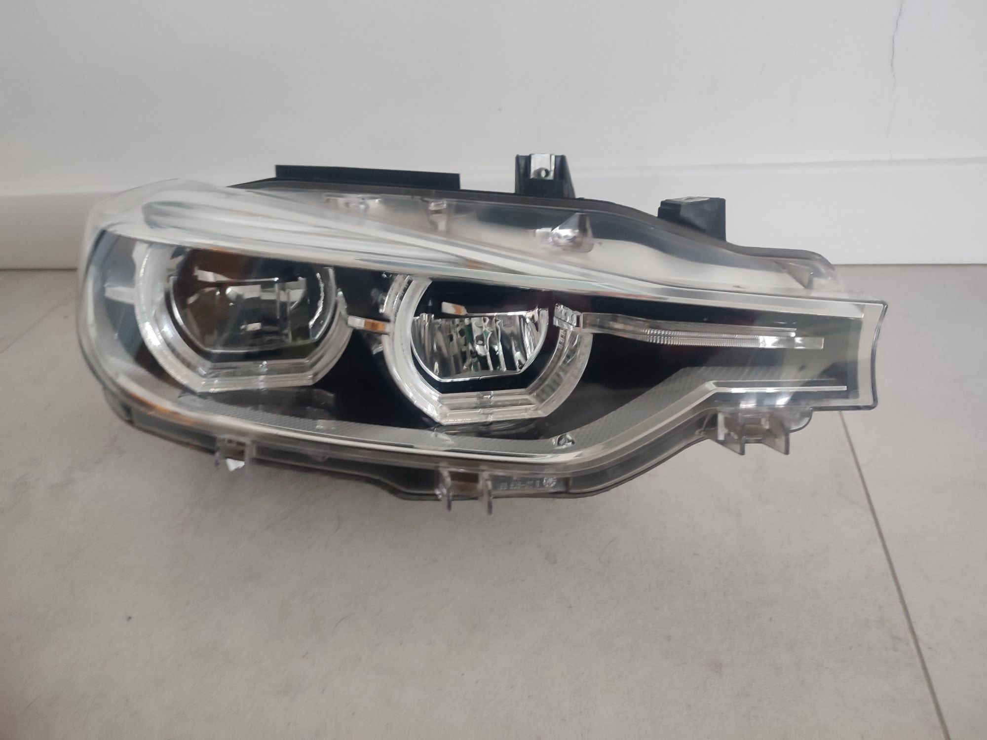 Lampa Reflektor Prawy Przód BMW 3 F30 F31 Lift Full Led 18r Oryginał