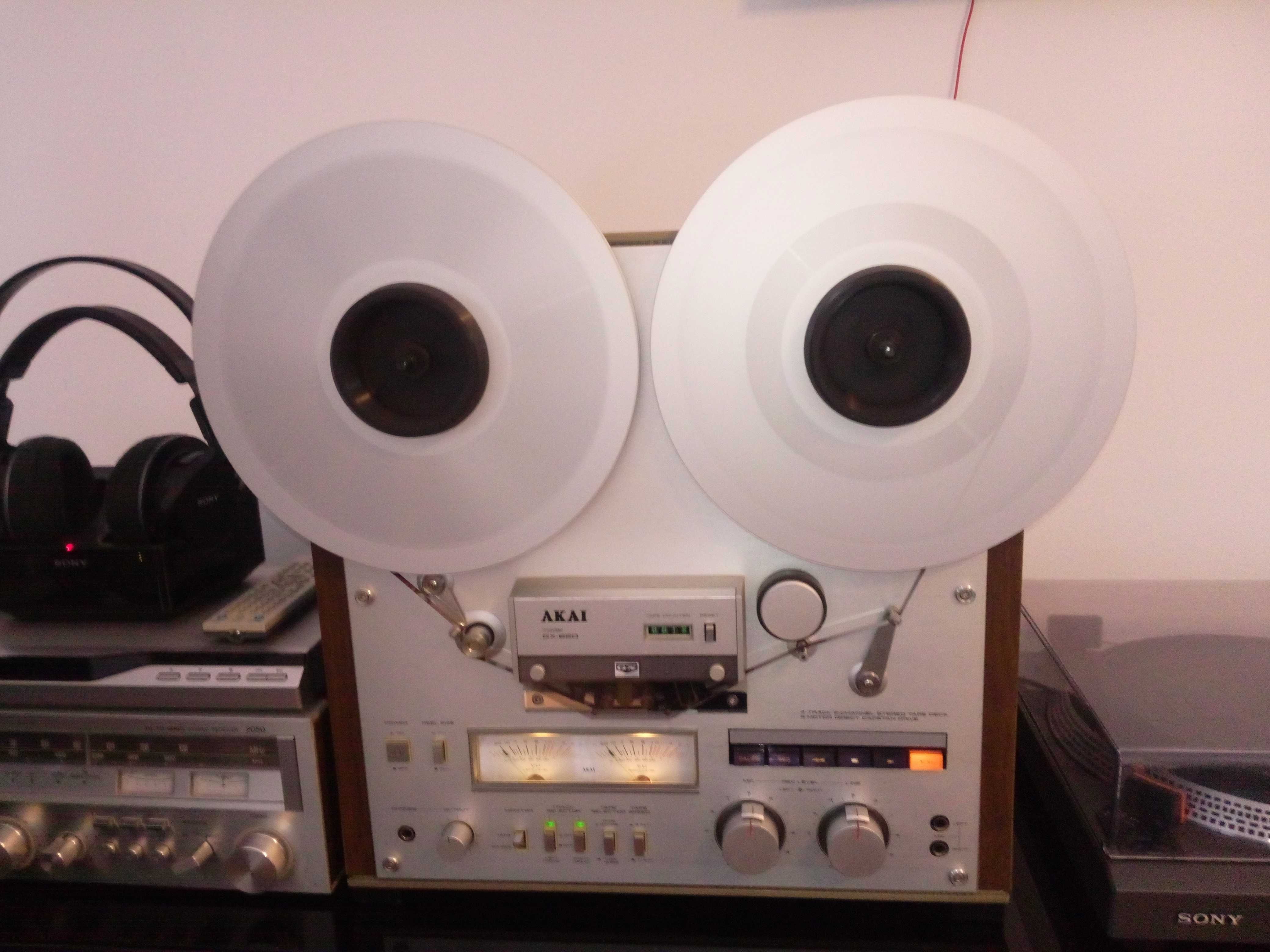 Sprzedam magnetofon szpulowy Akai GX-620