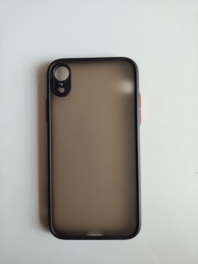 Чехлы на Iphone 11/Xr