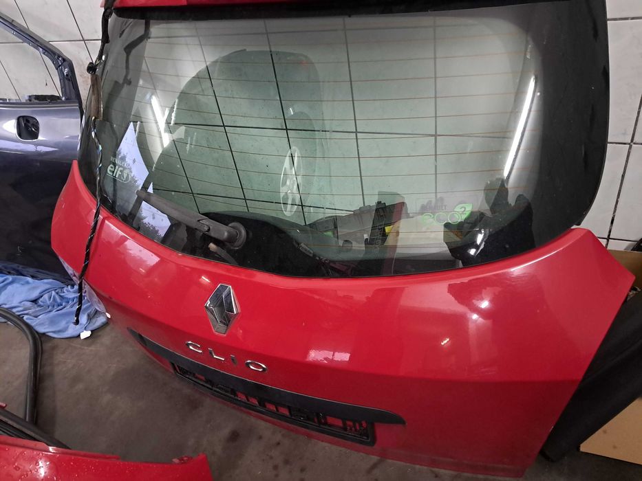 renault clio kombi lift, klapa tył, zderzak, belka, lampy, komplet