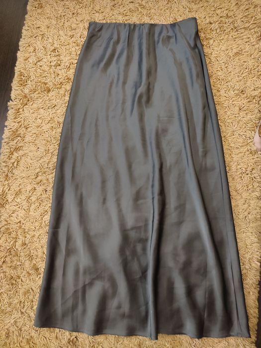 Нова атласна юбка. Алтласна юпка