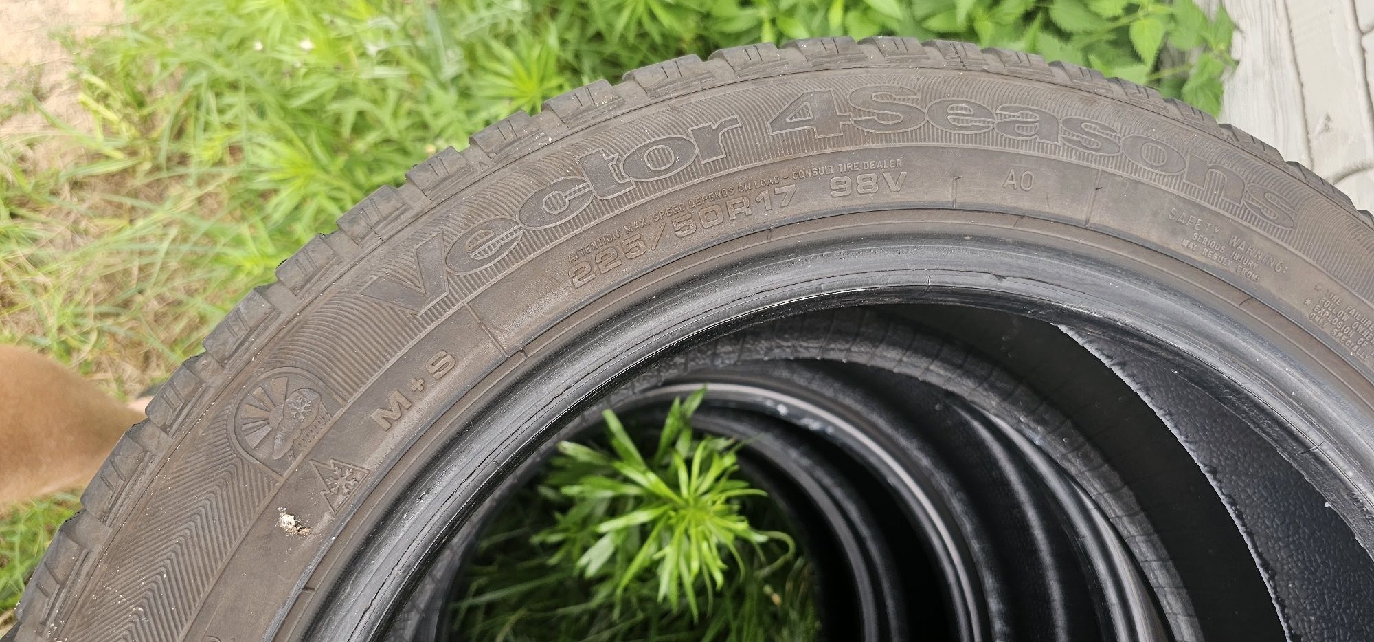 Opony 225/50/r17 M+S