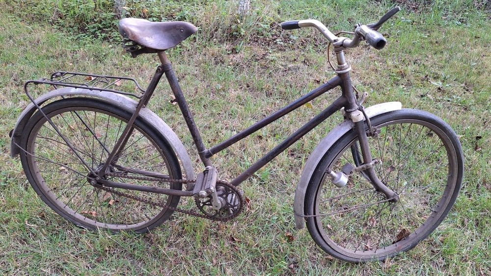 Stary rower Romet, antyk do renowacji