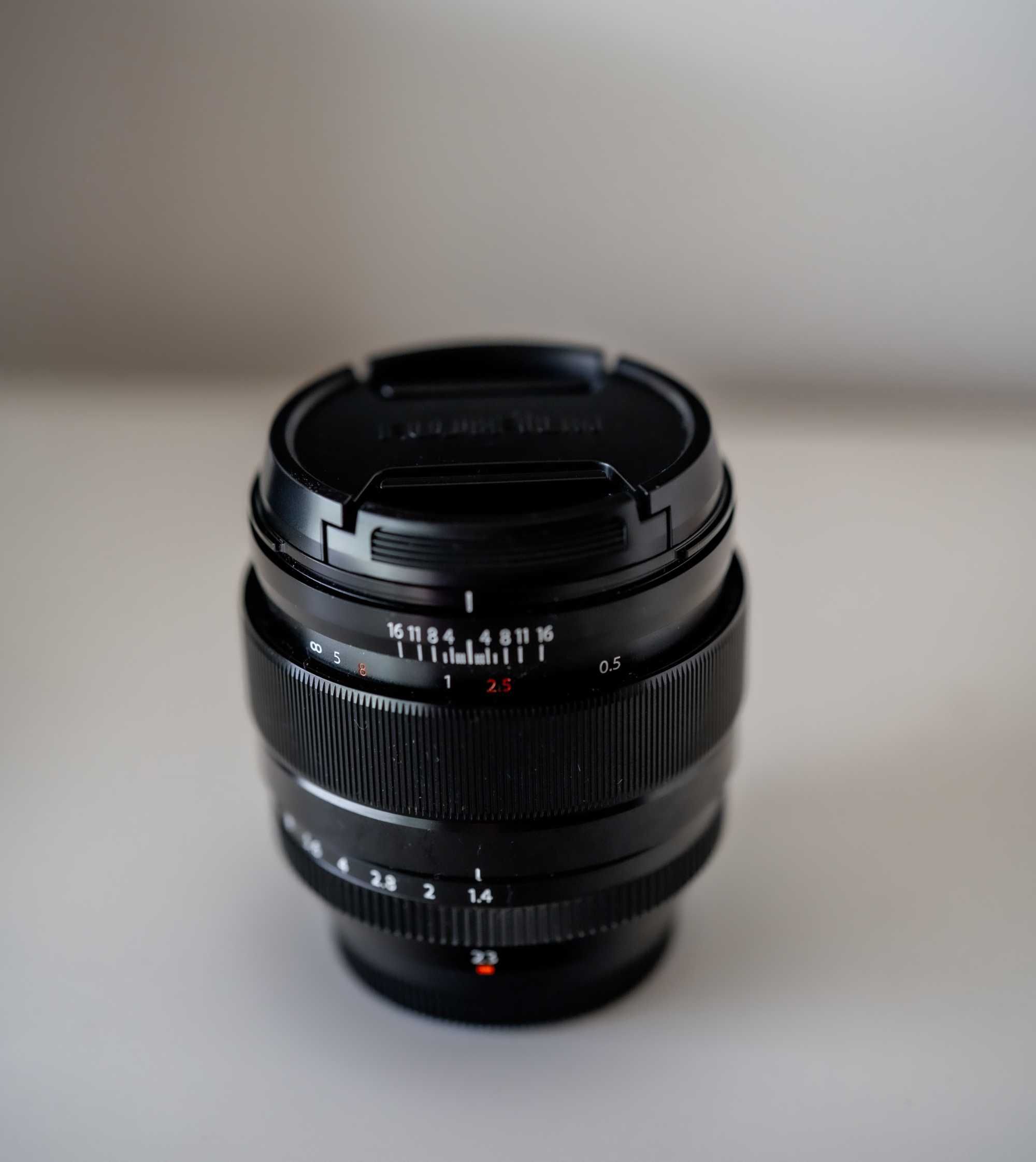 Vendo ou Troco Objetiva Fujifilm XF 23 f1.4 r como nova