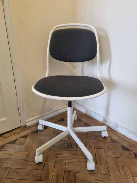 Cadeira Escritório IKEA ÖRFJÄLL - Azul/branca