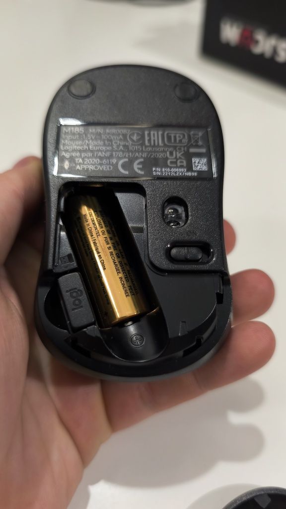 Mysz bezprzewodowa Logitech M185