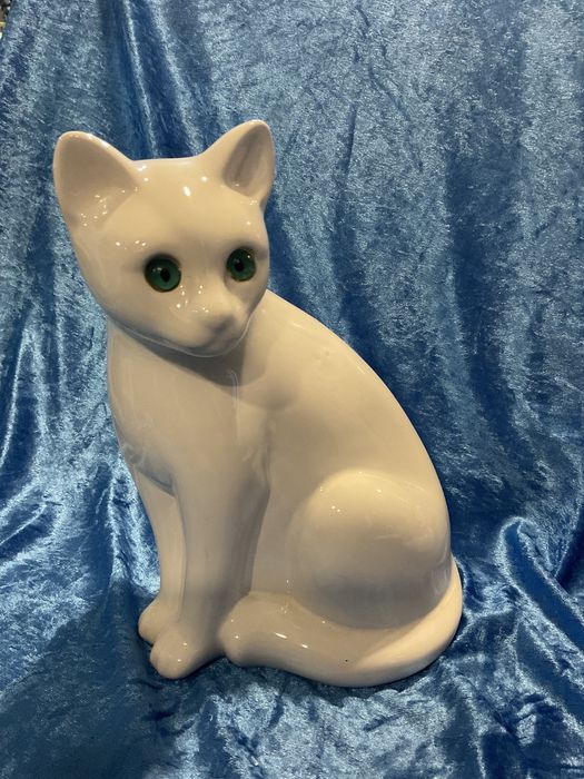 Gato porcelana Alcobaça vintage 28 cm  mais anúncios abaixo
