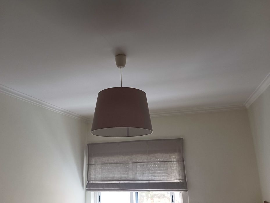 1 candeeiro tecto + 2 candeeiros peq.