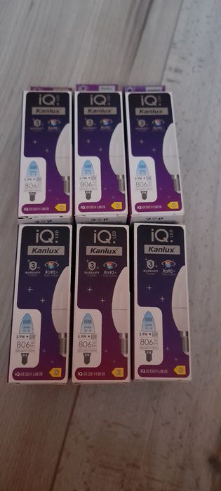Żarówki E14 W60 sztuk 6