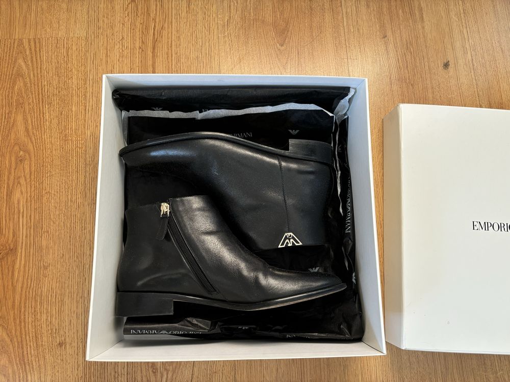 Emporio Armani / botki / sztyblety / roz. 40 / skóra naturalna