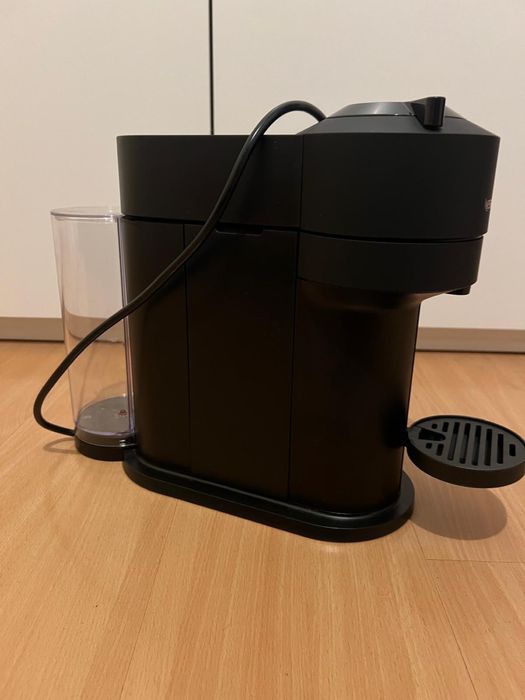 Máquina de Café Nespresso Delonghi