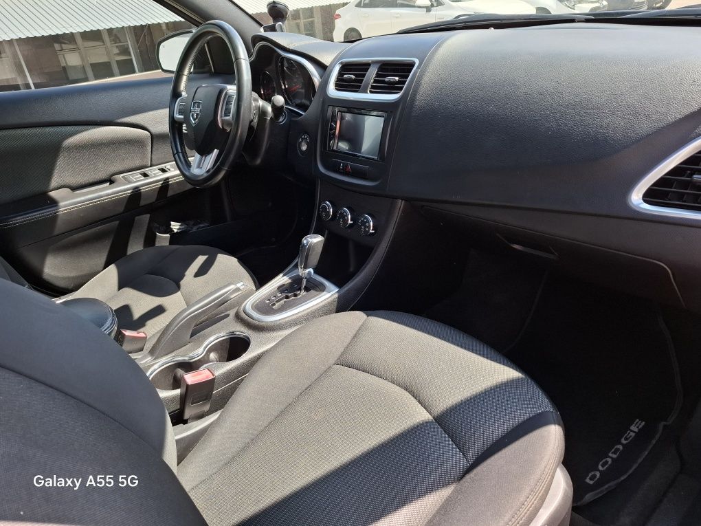 Dodge Avenger SXT 2013