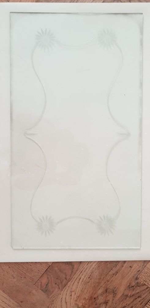 4 krysztalowe szyby 31x55,5cm z mebli PRL