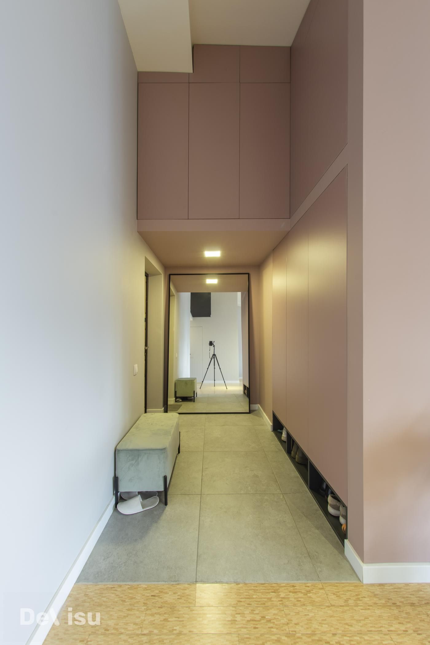 Дизайнерська 2-кімнатна квартира (76м2), Чорновола, Центр