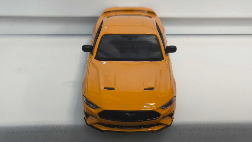 Модель, машинка Ford Mustang GT 2018 1.24 Motormax