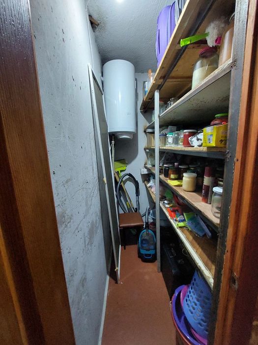 Продаєтся 3х.к Намыв