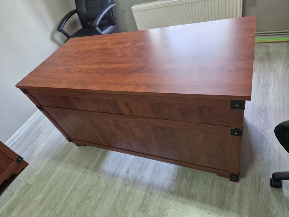 Sprzedam szafę i biurko VOX IMPERIUM