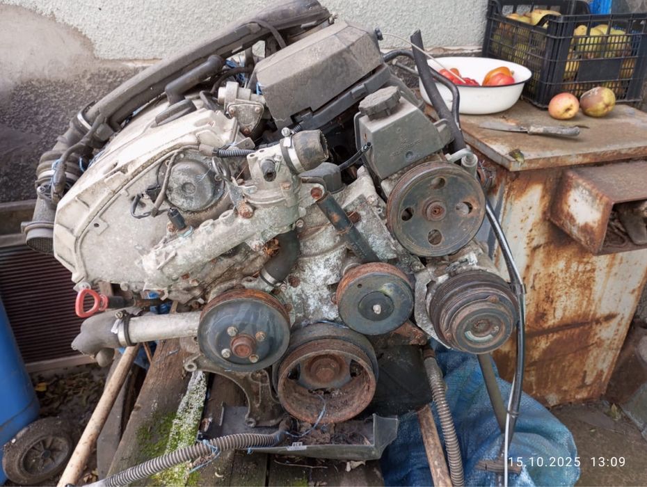 Двигун для автомобіля