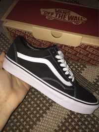 Vans novos com caixa