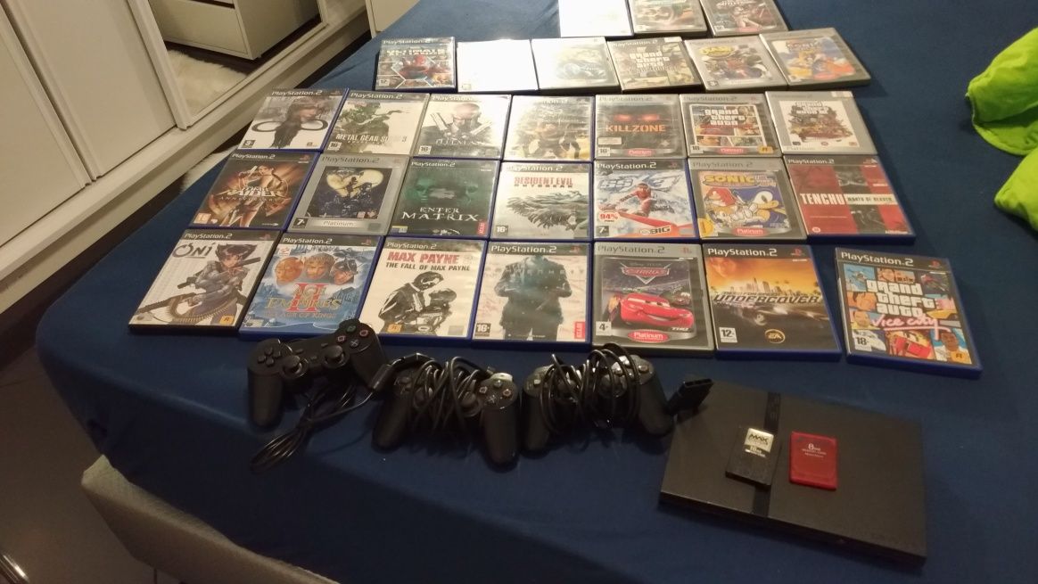 Coleção ps2 consola e jogos