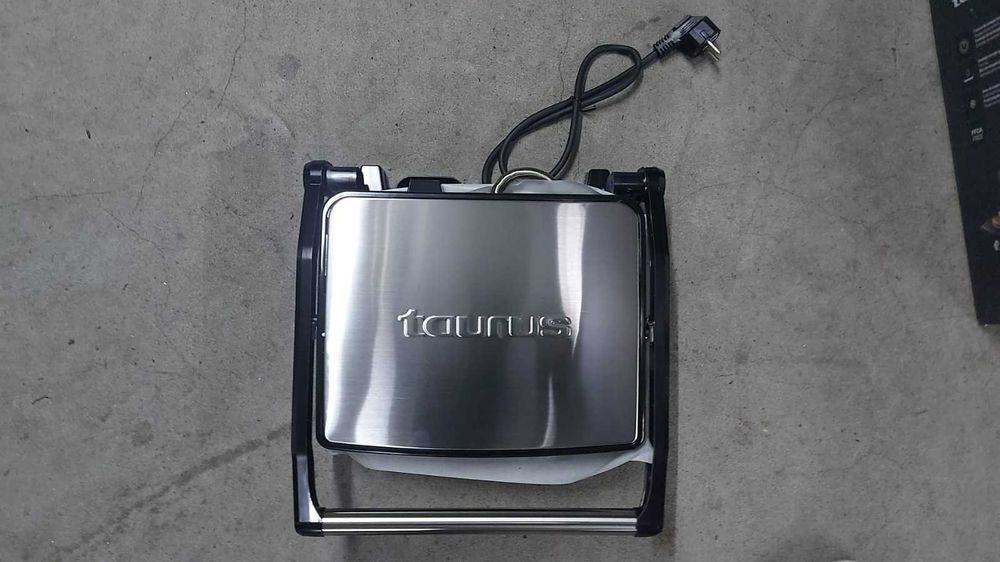 Grelhador de Placas TAURUS Astéria (2200 W)