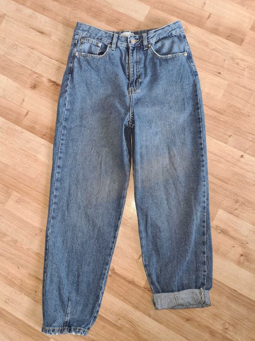 Spodnie jeans z wysokim stanem