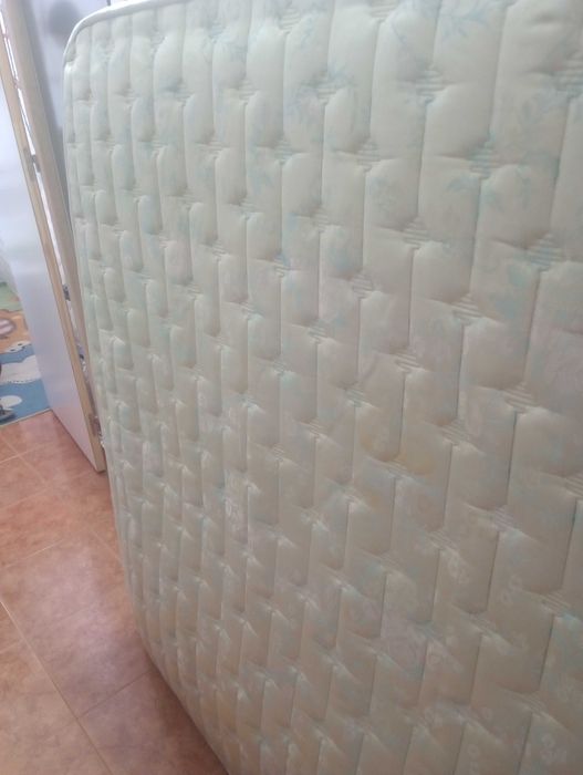 colchão de casal king e solteiro disponível para vender