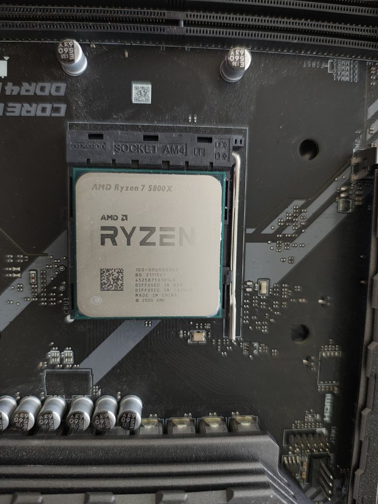 Zestaw płyta główna MSI B550 Tomahawk, Ryzen 5800X, 32GB RAM DDR4 Pat