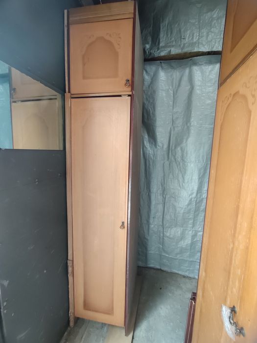 Стінка у вітальню. Можливо окремо продаж шаф.