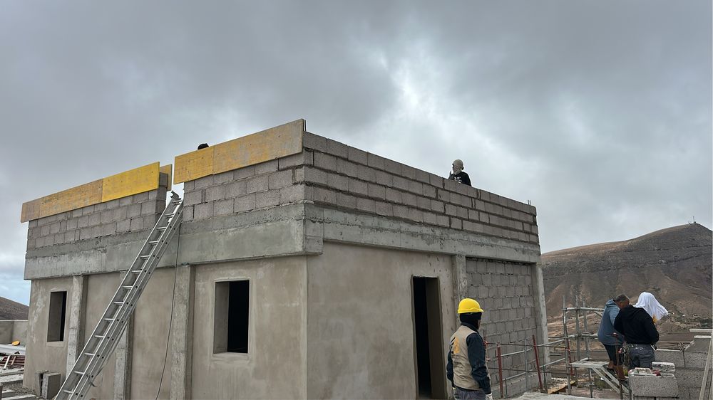 Precisando de uma empresa para dar andamento em sua obra estamos aqui