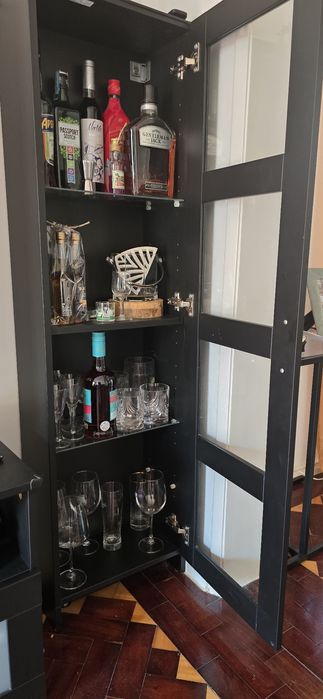 Linda estante IKEA