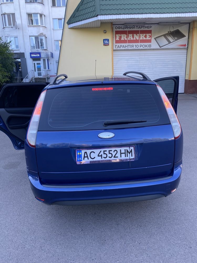 Продам автомобіль Форд фокус (Ford focus)