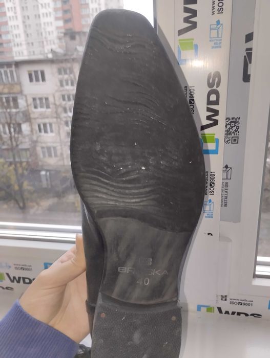 Чоловічі шкіряні туфлі