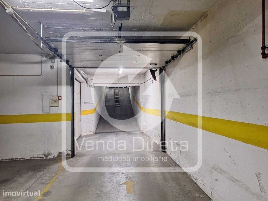 6 lugares de estacionamento, no Alto do Seixalinho, Barreiro.