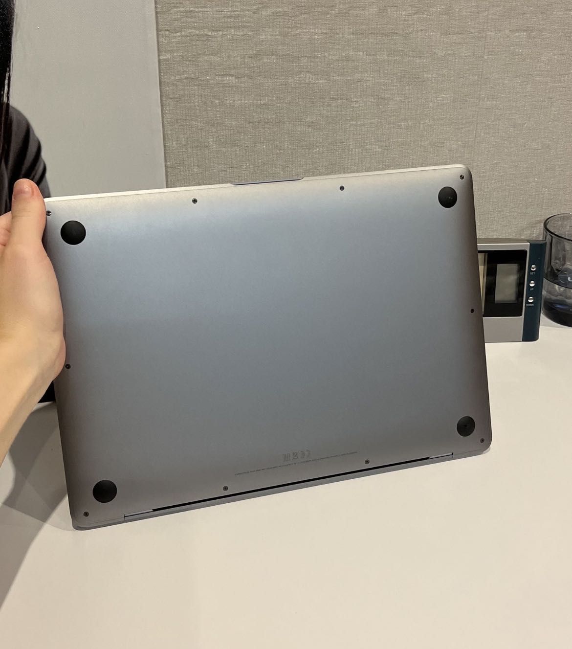 Ноутбук Apple New MacBook Air M1 13.3'' 256Gb MGN63 Space Grey 2020