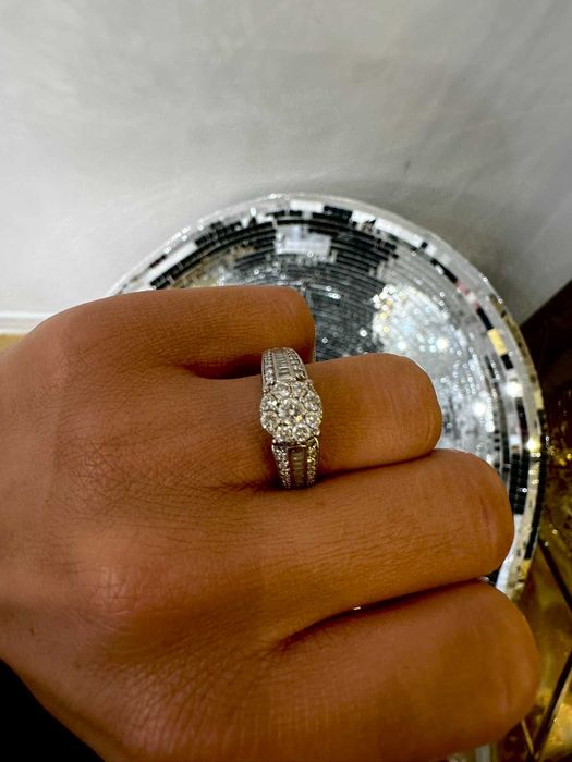 Pierścionek z diamentami 1.00 CT