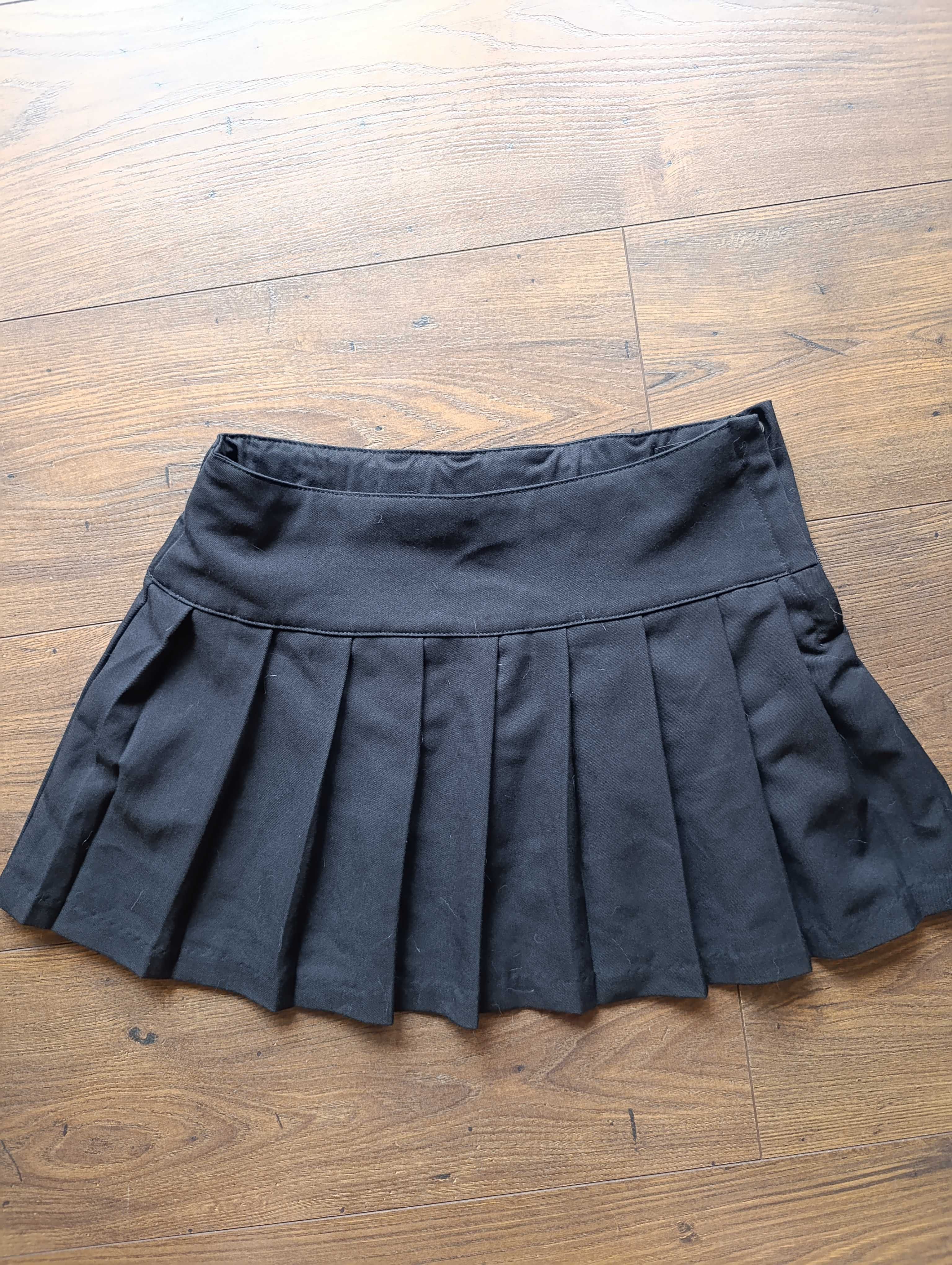 Czarna spódnica zakładana H&M, rozm 152