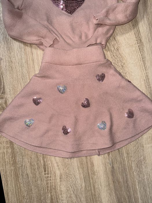 Костюм світер та спідничка Primark