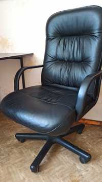 Кресло офисное кресло на колесах кресло