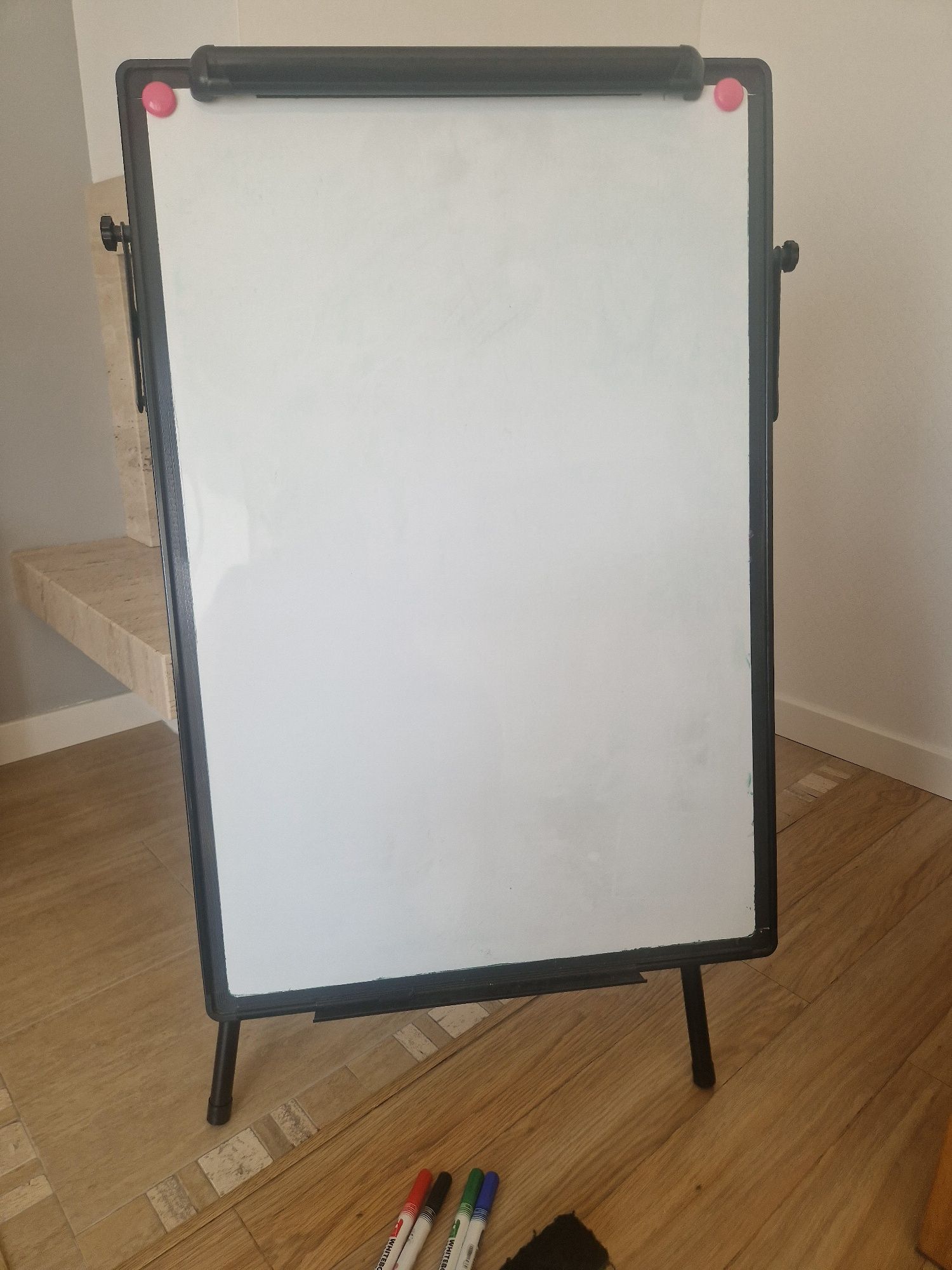 Tablica flipchart suchoscieralno magnetyczna duża