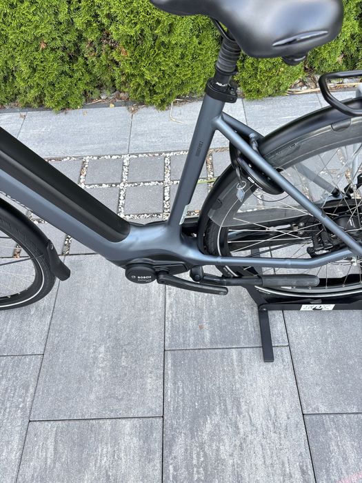 Batavus Finez E-GO L 53 / L57 625Wh Bosch Cube Trek Ktm Gazelle